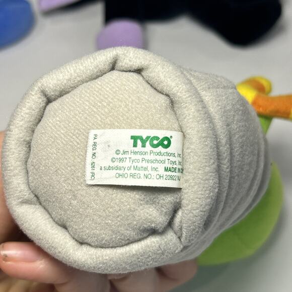 Vtg 1997 Jim Henson's Sesame Street THE COUNT, Oscar, Honker,Grover 8" Plush - Picture 7 of 10